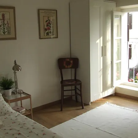 Tra Le Vigne Bed & Breakfast Castana (Lombardy)